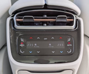 Mercedes-Benz EQE 300