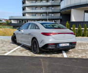 Mercedes-Benz EQE 300