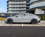 Mercedes-Benz EQE 300
