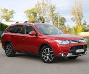 Mitsubishi Outlander 2.2 DI-D Intense + A/T