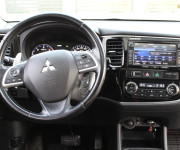 Mitsubishi Outlander 2.2 DI-D Intense + A/T