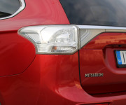Mitsubishi Outlander 2.2 DI-D Intense + A/T