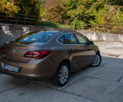 Opel Astra 1.4 Turbo Enjoy