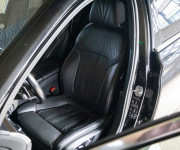 BMW Rad 7 750Li xDrive A/T