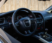 Audi A4 2.0 TDI CR 125kW Quattro Sline, Manuál, Slovenské, Alcantara