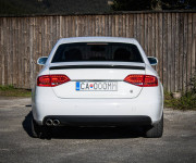 Audi A4 2.0 TDI CR 125kW Quattro Sline, Manuál, Slovenské, Alcantara