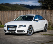 Audi A4 2.0 TDI CR 125kW Quattro Sline, Manuál, Slovenské, Alcantara