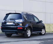 Mitsubishi Outlander MITSUBISHI