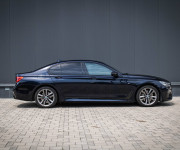 BMW Rad 7 740d xDrive Msport, HUD, Masáž, Softclose, Shadowline, Display Key, DPH