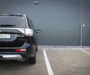 Mitsubishi Outlander 2.2 DI-D Intense, 110kW, M6, 7 miestne (2012 - 2015)