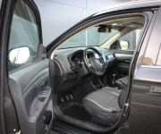 Mitsubishi Outlander 2.2 DI-D Intense, 110kW, M6, 7 miestne (2012 - 2015)