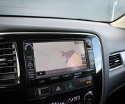 Mitsubishi Outlander 2.2 DI-D Intense, 110kW, M6, 7 miestne (2012 - 2015)