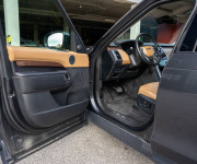 Land Rover Discovery 3.0 I6 D250 MHEV HSE AWD A/T 5+2