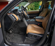 Land Rover Discovery 3.0 I6 D250 MHEV HSE AWD A/T 5+2