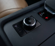 Land Rover Discovery 3.0 I6 D250 MHEV HSE AWD A/T 5+2