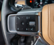 Land Rover Discovery 3.0 I6 D250 MHEV HSE AWD A/T 5+2