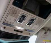 Land Rover Discovery 3.0 I6 D250 MHEV HSE AWD A/T 5+2