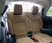 Land Rover Discovery 3.0 I6 D250 MHEV HSE AWD A/T 5+2