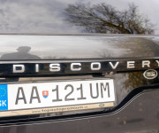 Land Rover Discovery 3.0 I6 D250 MHEV HSE AWD A/T 5+2