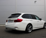 BMW Rad 3 320d EfficientDynamics Edition Sport Line A/T