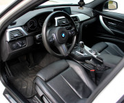 BMW Rad 3 320d EfficientDynamics Edition Sport Line A/T