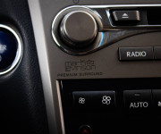 Lexus RX 450h Premium, Slovenské, Pravidelný servis, Strešné okno, ťažné, vzduch