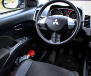 Mitsubishi Outlander 2.0 MIVEC Invite 2WD