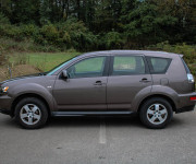 Mitsubishi Outlander 2.0 MIVEC Invite 2WD