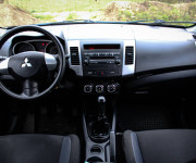 Mitsubishi Outlander 2.0 MIVEC Invite 2WD