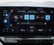 Volkswagen ID.4 PRO 92 SOH, IQ Light HUD, Kessy, Masáž, Panoráma, Asistenti, 360 kamera