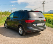 Volkswagen Touran 2.0 TDI SCR 150k 7miestne 6st. manuál Nelakované