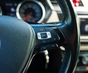 Volkswagen Touran 2.0 TDI SCR 150k 7miestne 6st. manuál Nelakované