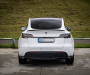 Tesla Model Y Long Range Ryzen, SOH 90%, Grok, Tepelné čerpadlo, Matrix LED, Dvojité sklá