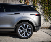 Land Rover Range Rover Evoque 2.0D D180 HSE, Nelakované, Pano, Meridian Sound, Virtual, TOP