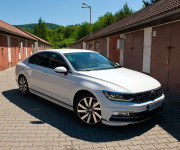Volkswagen Passat Sedan B8 2.0 TDI 110kw 150PS R-line