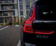 Volvo XC60 D5 Momentum AWD A/T