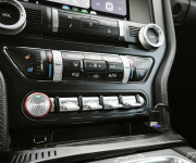 Ford Mustang 5.0 V8 330kW Fifty Years Edition