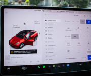 Tesla Model Y Long Range AWD, Biely interiér, Tepelné čerpadlo, Dvojité sklá, DPH