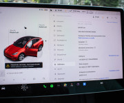 Tesla Model Y Long Range AWD, Biely interiér, Tepelné čerpadlo, Dvojité sklá, DPH
