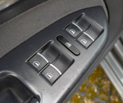 Volkswagen Touran 1.6 TDI Premium Comfortline DSG