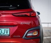 Hyundai Kona Electric+ 64kWh batéria 98% SOH, slovenské s históriou, HUD, Krell audio, DPH