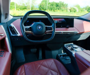 BMW iX 50 xDrive 385kw 523HP TOP Výbava, Nappa koža, 115kw batéria