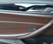 BMW Rad 5 Touring 530d xDrive A/T, 195kW, A8, 5d.