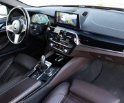 BMW Rad 5 Touring 530d xDrive A/T, 195kW, A8, 5d.