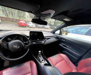 Toyota C-HR 1.8 Hybrid Selection E-CVT FWD