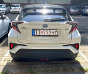 Toyota C-HR 1.8 Hybrid Selection E-CVT FWD