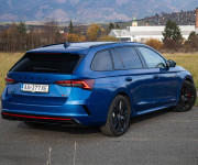 Škoda Octavia Combi VRS 195kW DSG Webasto, Virtual Cockpit