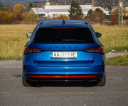 Škoda Octavia Combi VRS 195kW DSG Webasto, Virtual Cockpit