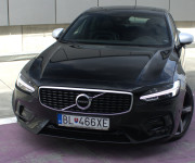 Volvo S90 D4, R-design, 140kw, AWD, AT8