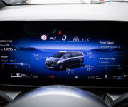 Mercedes-Benz V300d 4MATIC AMG Line, Black optik, Slovenské, Servis grátis, ťažné, Multibeam